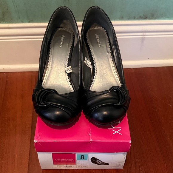 Xhilaration Silvana Black Wedges - Picture 1 of 5